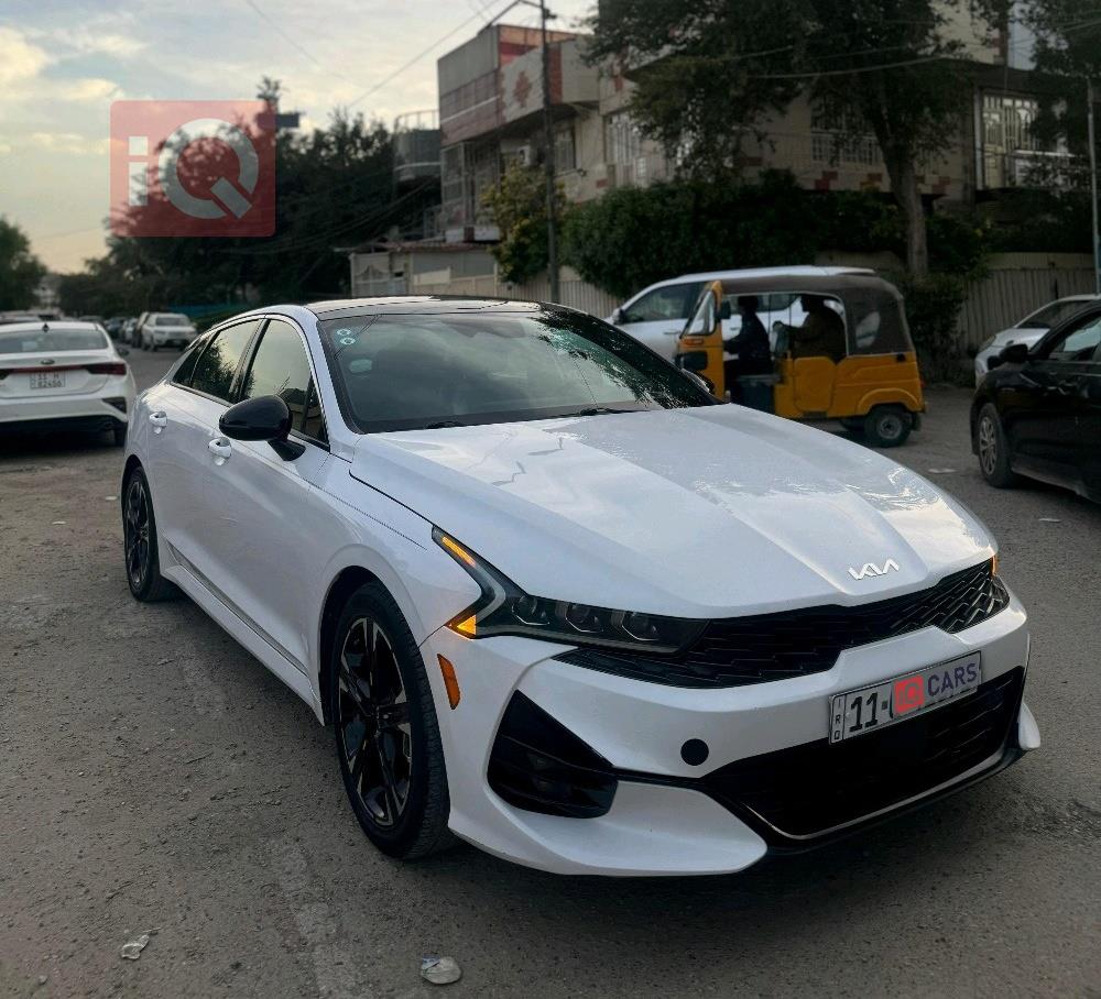 كيا K5